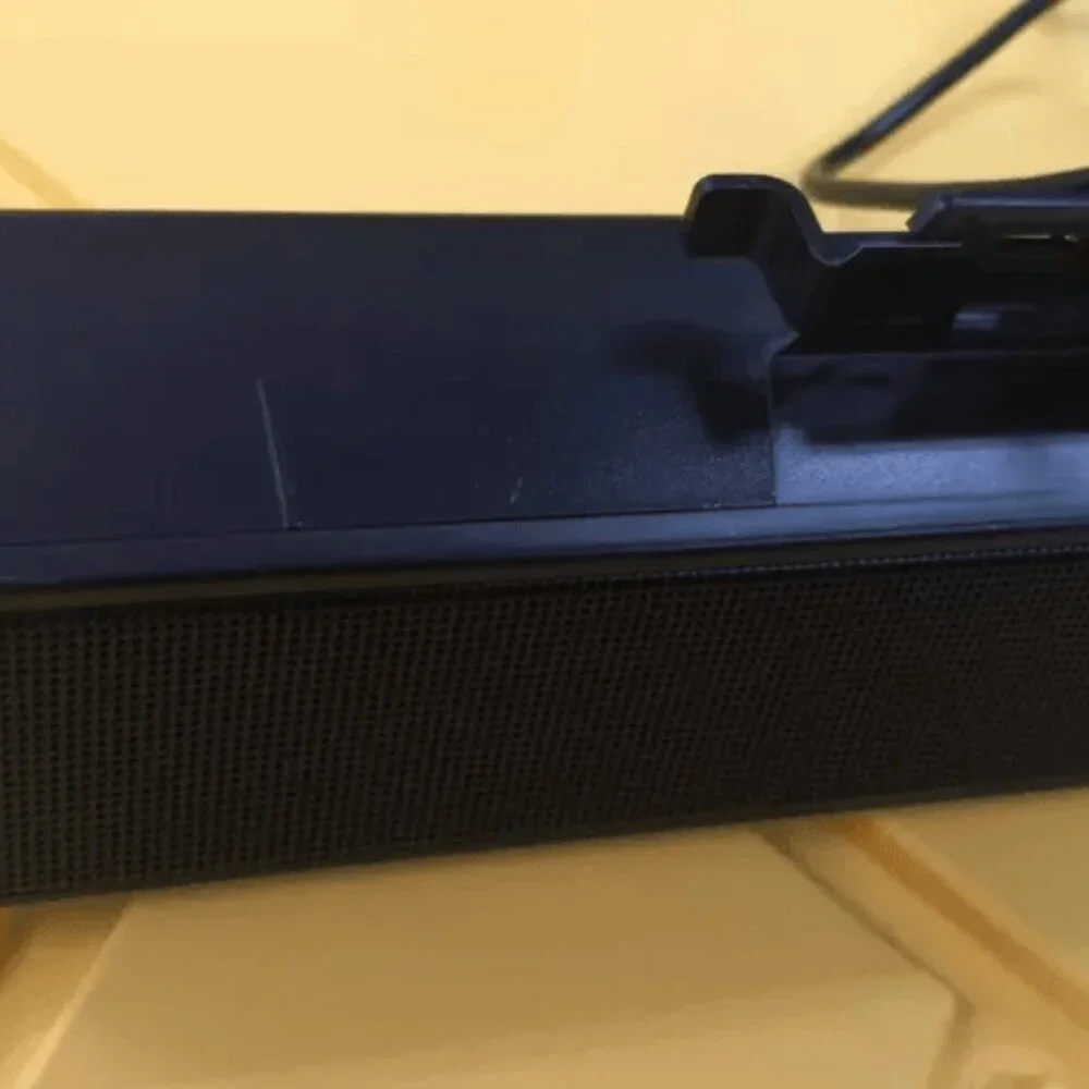 DELL AX510 Monitor Mount Multimedia Soundbar Speaker. Zylux. (NO POWER ADAPTER)
